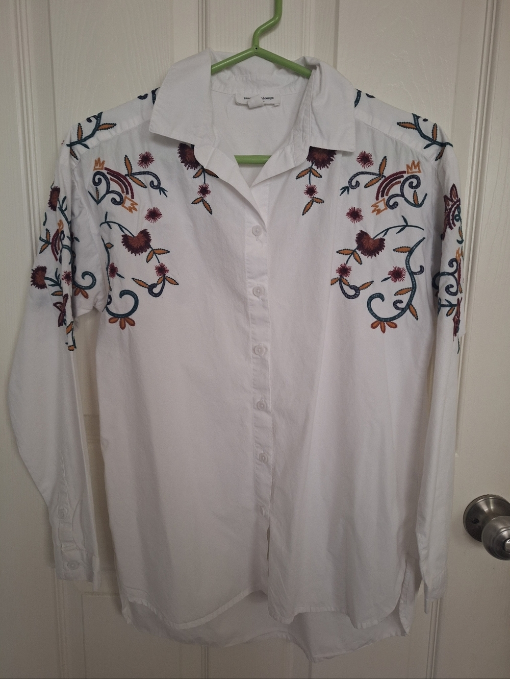 beachlunchlounge White Collared Shirt